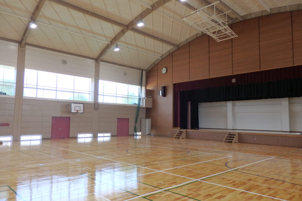 海田小学校体育館非構造部材耐震補強等工事